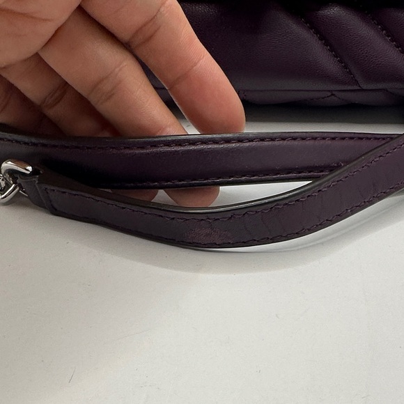 Michael Kors Quilted Vivianne Shoulder Bag in Plum with Silver Chain - Picture 3 of 16